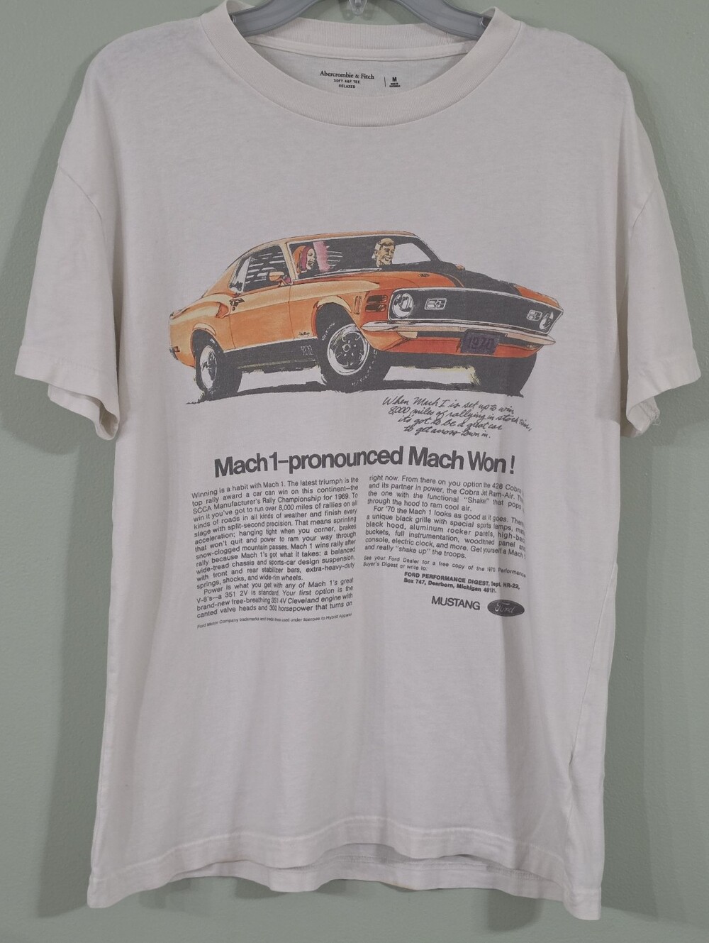 🏎️ Abercrombie & Fitch Ford Mustang Mach 1 Graphic Tee M 🏎️